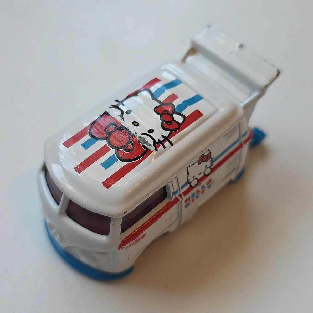 🏁 Hot Wheels Hello Kitty Kool Kombi Hello Kitty Toy Van HW Screen Time